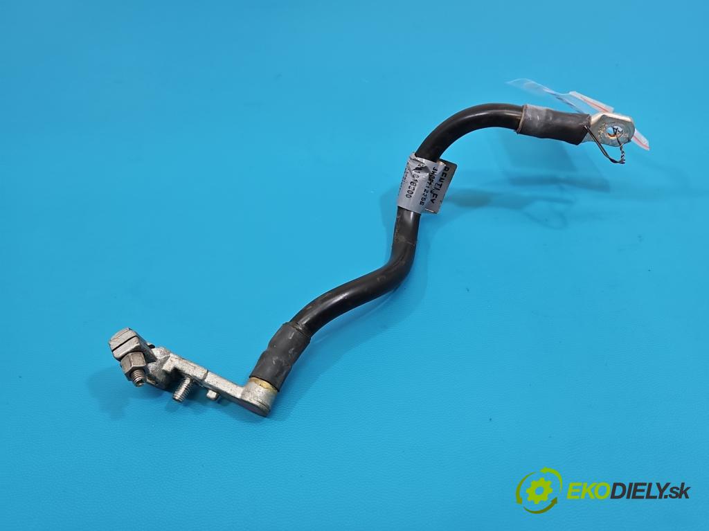 Bentley Continental I 2005-2013 6.0 V12 automatic 411 kW 5998 cm3 4- kontakt mínus: 3W0971235B