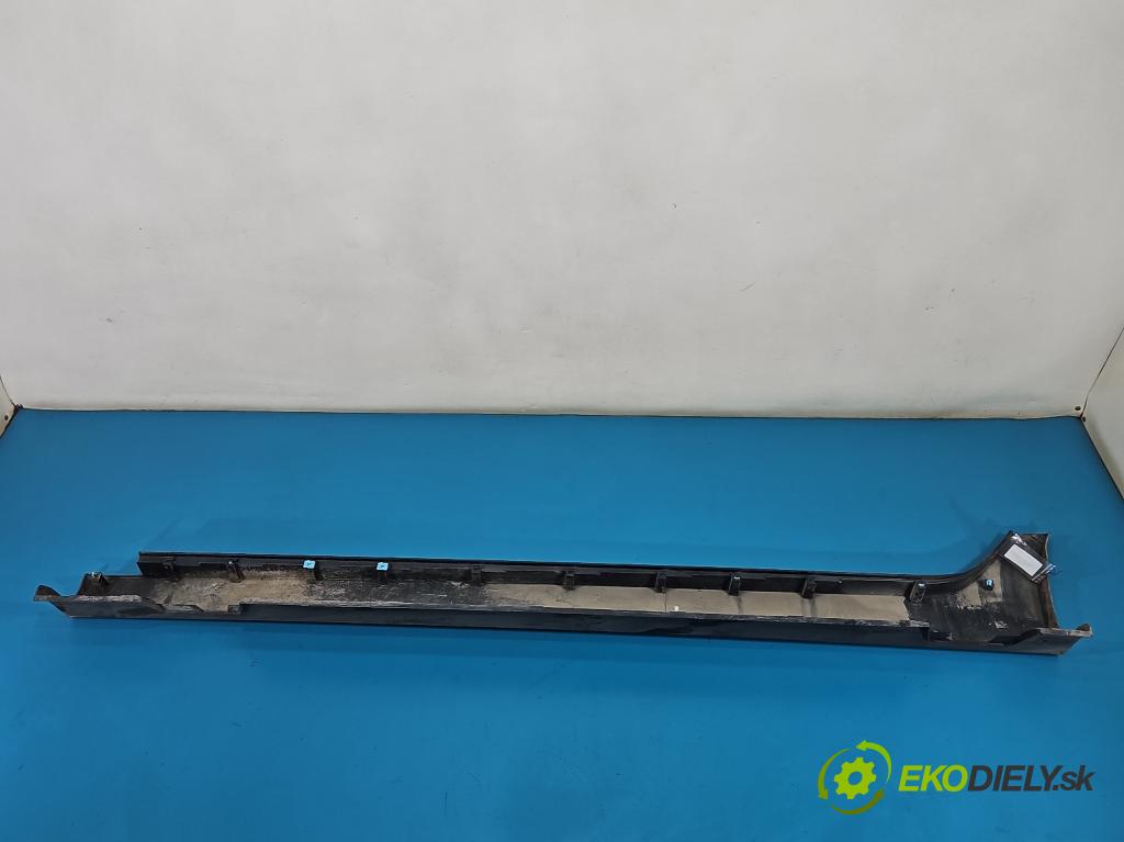 Hyundai Ix35 1.6 Gdi G4FD 135 hp manual 99 kW 1591 cm3 5- lišta práh: pravé  (Prahová lišta)