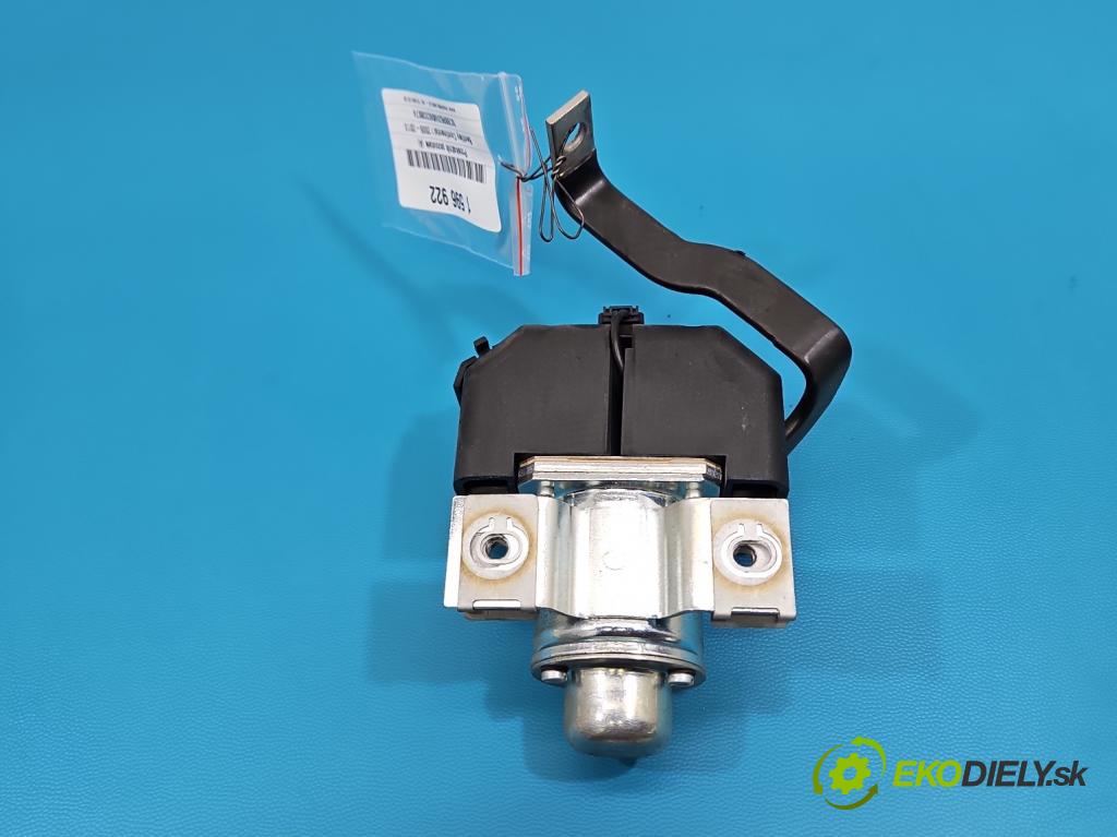 Bentley Continental I 2005-2013 6.0 V12 automatic 411 kW 5998 cm3 4- Relé: ostatné 3D0919083