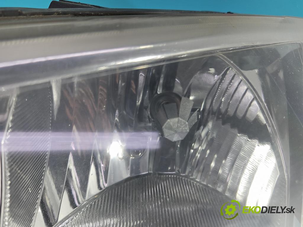 Renault Megane II 2003-2008 1.6 16V 113 HP automatic 83 kW 1598 cm3 5- Reflektor: ľavý 7701064018 (Kľučka dverí ostatné)