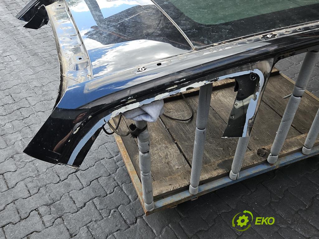 Peugeot 308 II 2013-2021 1.6 hdi 120 HP manual 88 kW 1560 cm3 5- strecha