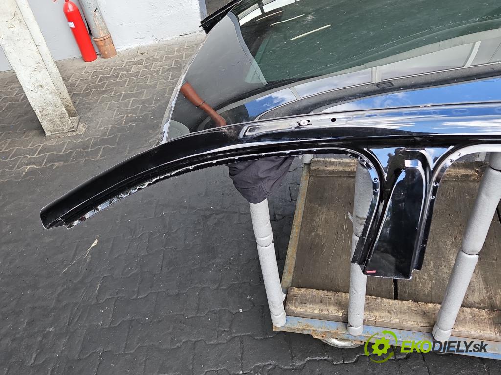 Peugeot 308 II 2013-2021 1.6 hdi 120 HP manual 88 kW 1560 cm3 5- strecha