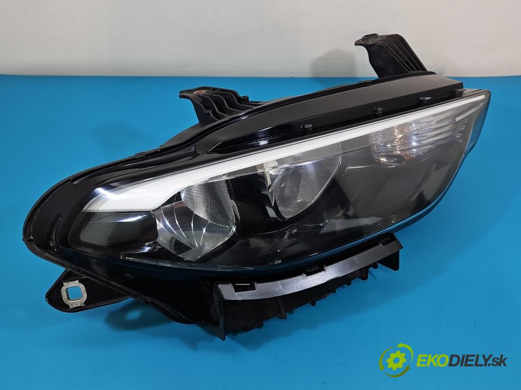 Fiat Tipo II 2015- 1.4 T 120 hp manual 88 kW 1368 cm3 5- světlo pravý 52145159 (Pravé přední světlo)
