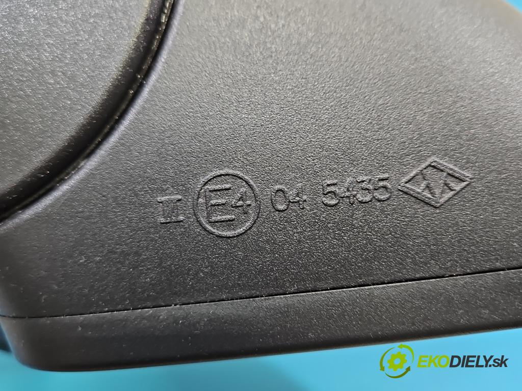 Fiat Tipo II 2015- 1.4 T 120 hp manual 88 kW 1368 cm3 5- zpětné zrcátko levé  (Klika dveří ostatní)