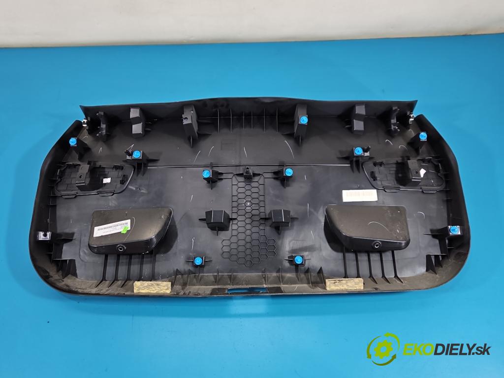 Fiat Tipo II 2015- 1.4 T 120 HP manual 88 kW 1368 cm3 5- Čalounictví: kufrové dvere 735715816