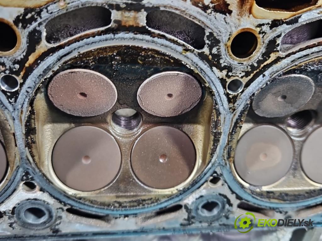 Vw Golf plus 1.4 16V 80 hp manual 59 kW 1390 cm3 5- hlava motoru 036103373AM