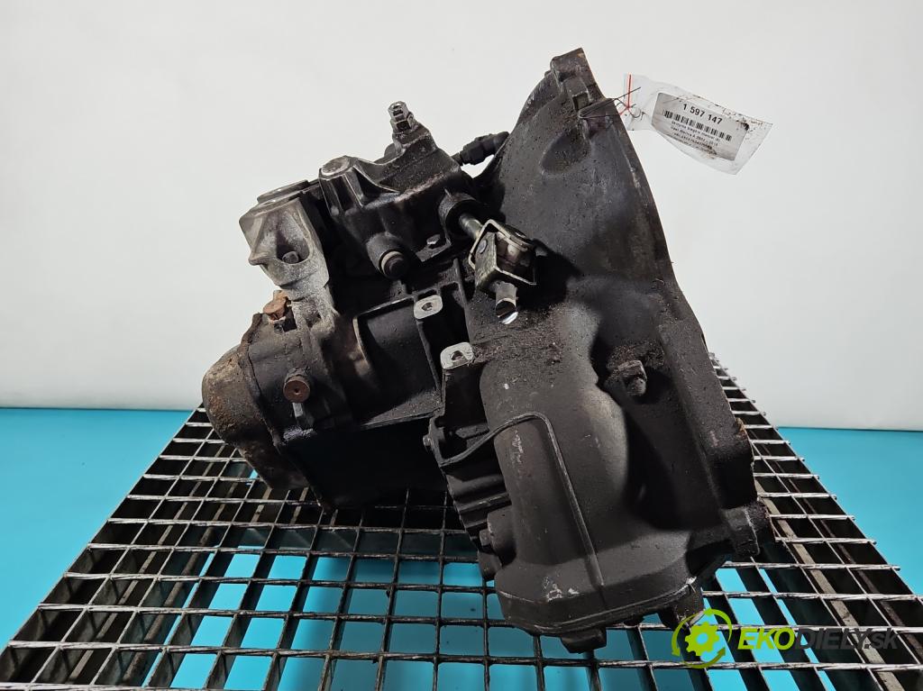 Opel Meriva A 2002-2010 1.6 16V 101 HP manual 74 kW 1598 cm3 5- prevodovka stupeň,rýchlosť manual F17C394