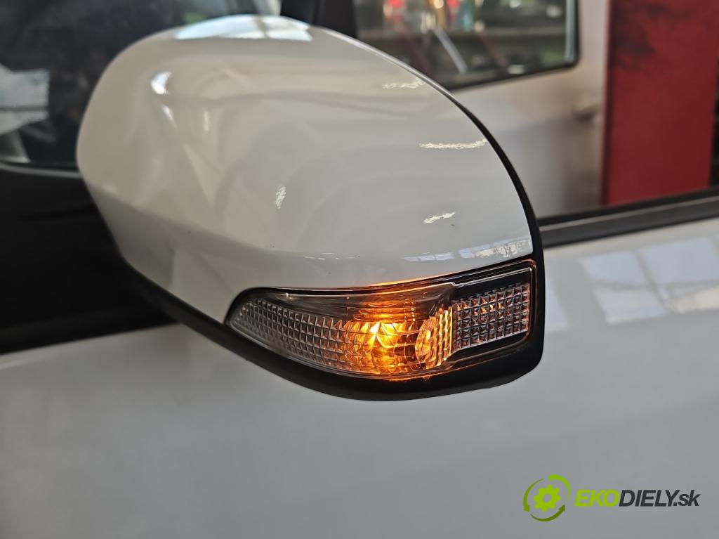 Toyota Yaris III 2011-2020 1.5 vvti 111KM manual 82 kW 1496 cm3 5- zrkadlo ľavé  (Kľučka dverí ostatné)
