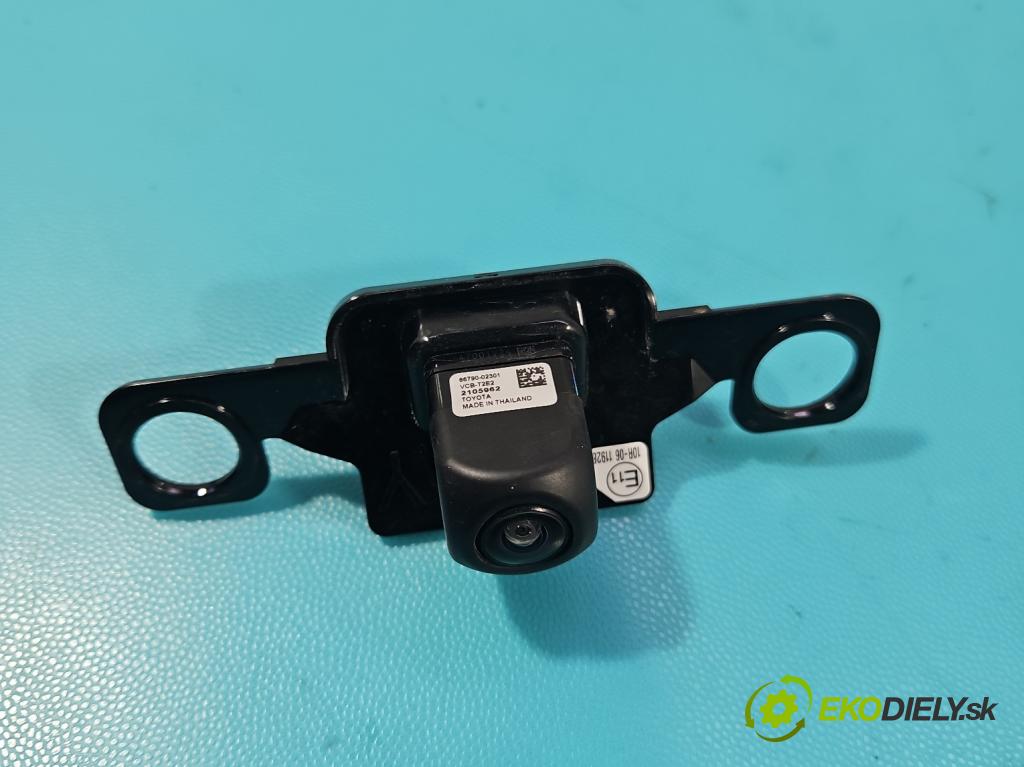 Toyota Corolla E21 2019- 1.8 16V 98 HP automatic 72 kW 1798 cm3 4- Kamera cúvania 86790-02301