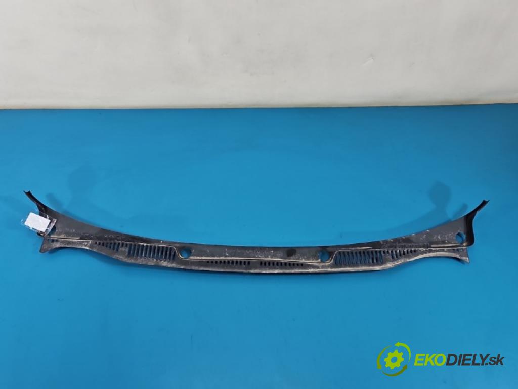 Vw Touran I 2003-2015 1.9 tdi 90 hp manual 66 kW 1896 cm3 5- torpédo 2K0819403 (Plast pod čelním sklem)