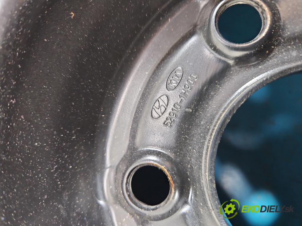 Kia Ceed I 2006-2012 1.6 16V 122 HP manual 89.7 kW 1591 cm3 5- koleso rezervne 15"
