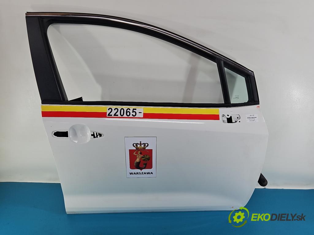 Toyota Corolla E21 2019- 1.8 16V 98 hp automatic 72 kW 1798 cm3 4- dveře přední pravé  (Klika dveří ostatní)