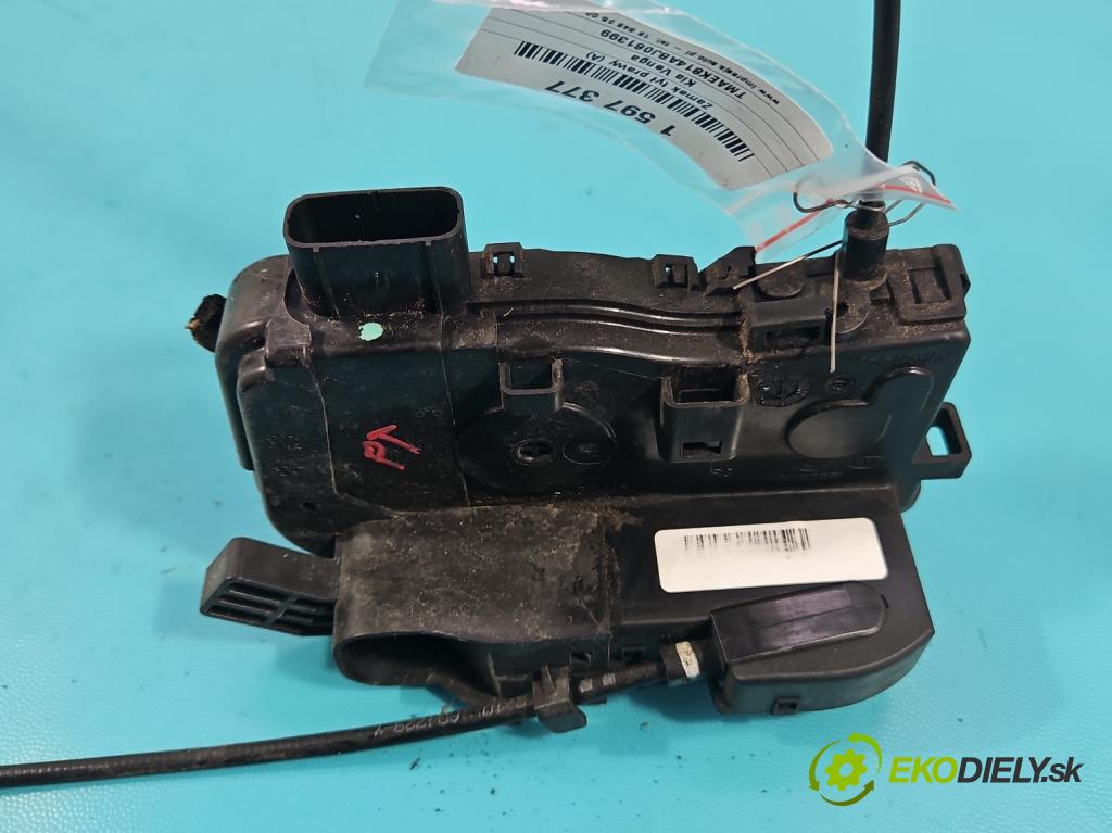 Kia Venga 1.6 crdi 116 HP manual 85 kW 1582 cm3 5- zámok zadné pravý
