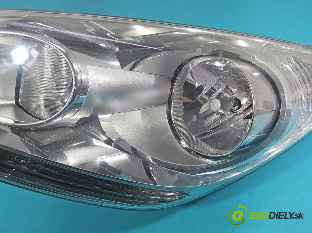 Kia Venga 1.6 crdi 116 HP manual 85 kW 1582 cm3 5- Reflektor: ľavý 92101-1P000 (Kľučka dverí ostatné)
