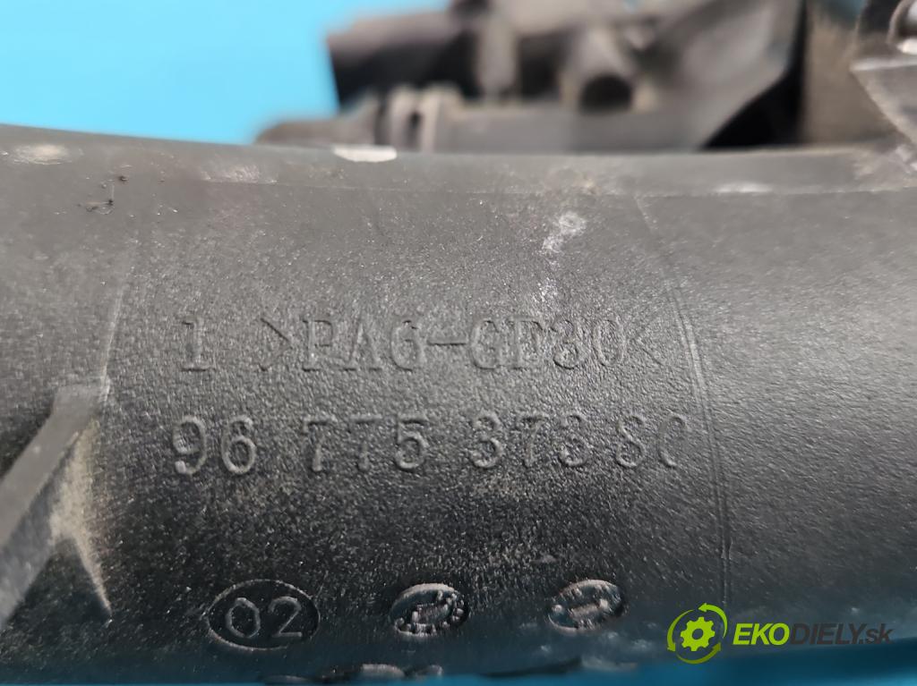 Peugeot 2008 I 2013-2019 1.2 12V 110 HP automatic 81 kW 1199 cm3 5- Trubka: 9677537380