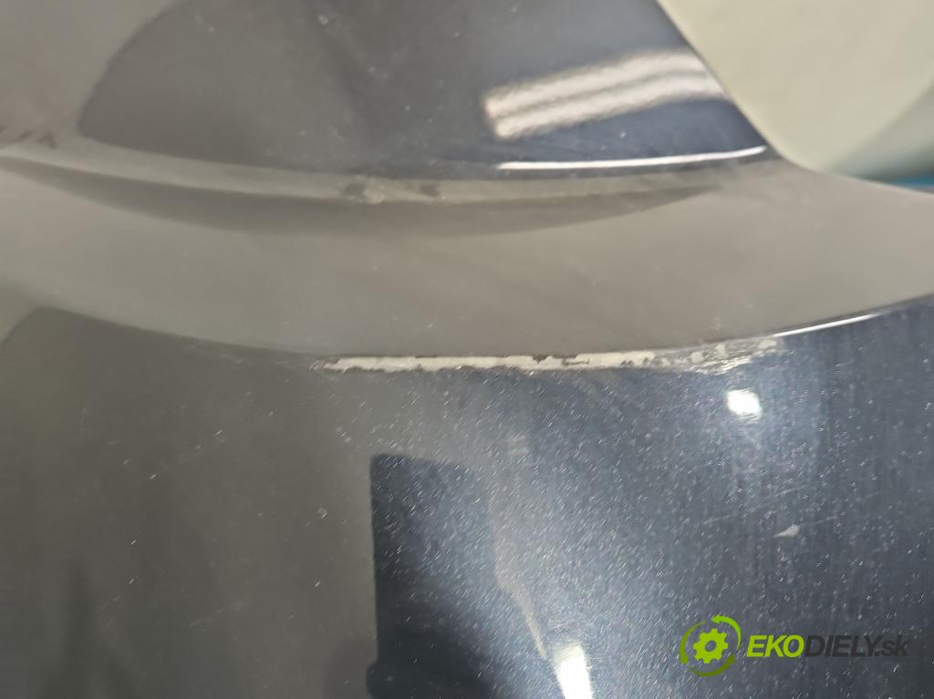 Kia Venga 1.6 crdi 116 HP manual 85 kW 1582 cm3 5- nárazník zadné (Kľučka dverí ostatné)