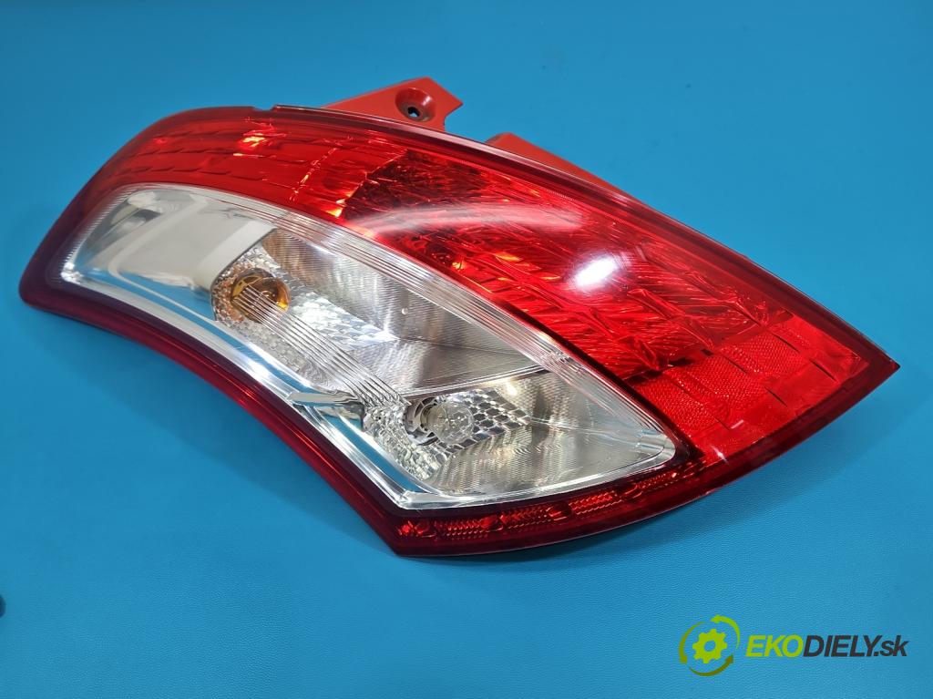 Suzuki Swift Mk7 2010-2017 1.2 16V 94 hp manual 69 kW 1242 cm3 5- světlo zadní levé blatník: