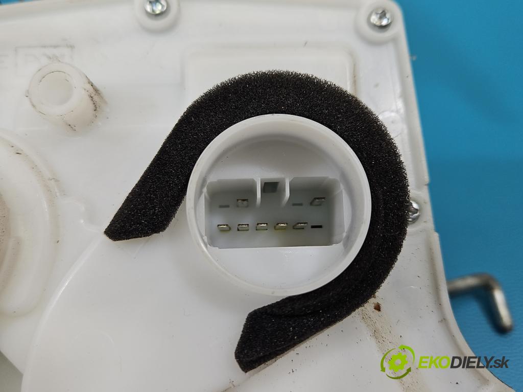 Suzuki Swift Mk7 2010-2017 1.2 16V 94 hp manual 69 kW 1242 cm3 5- zámek přední pravý 82201-68LA1