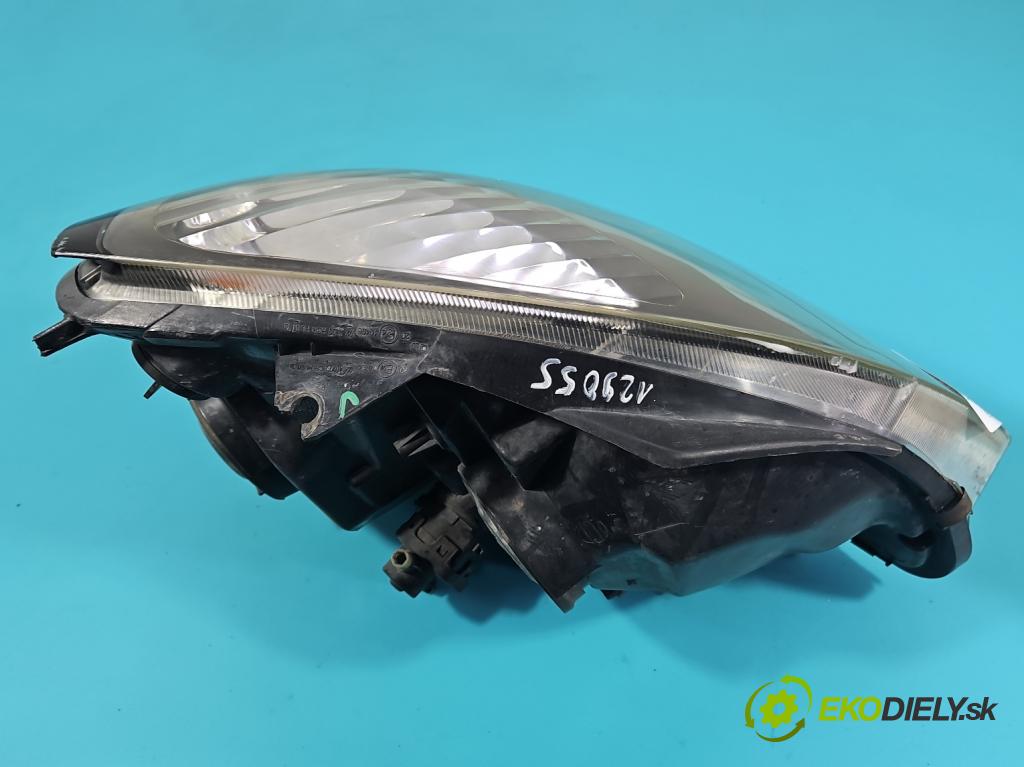 Renault Clio II 1998-2012 1.5 dci 65 HP manual 48 kW 1461 cm3 3- Reflektor: ľavý  (Kľučka dverí ostatné)