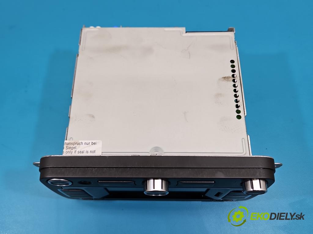 Vw Passat B7 2010-2014 2.0 tdi 140 HP manual 103 kW 1968 cm3 5- Radio originál 3C0035279H