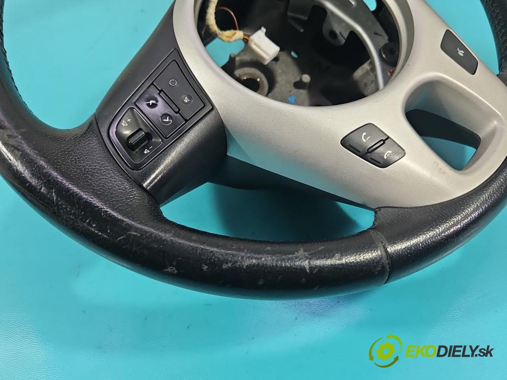 Kia Venga 1.6 crdi 116 hp manual 85 kW 1582 cm3 5- volant  (Volant)