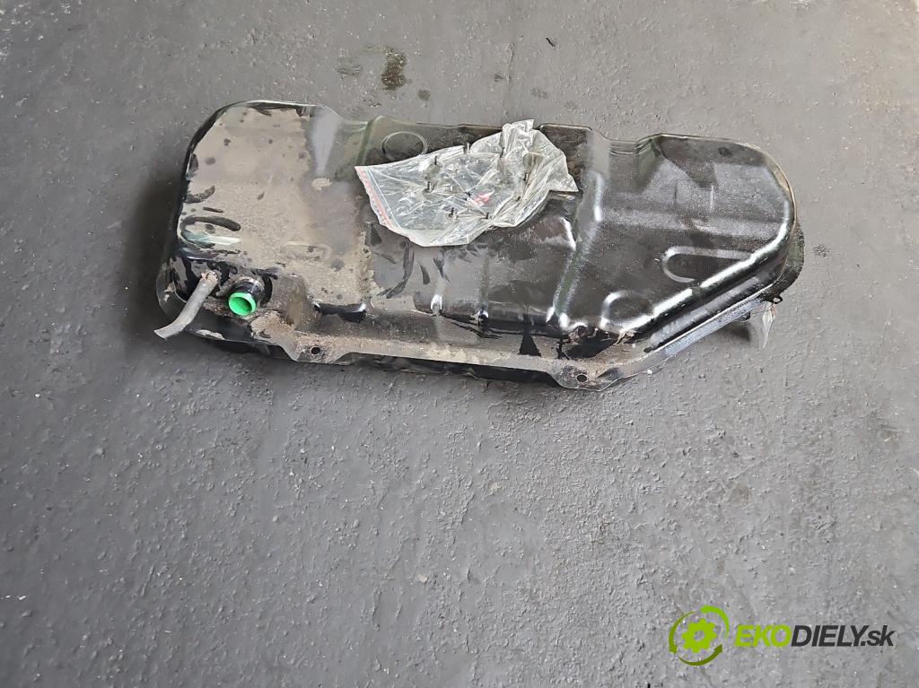 Kia Venga 1.6 crdi 116 hp manual 85 kW 1582 cm3 5- Nádrž: paliva  (Palivová nádrž)