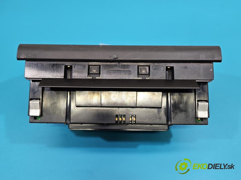 Audi A3 8P 2003-2012 2.0 FSI 150 HP manual 110 kW 1984 cm3 3- panel kúrenia 8P0820043E