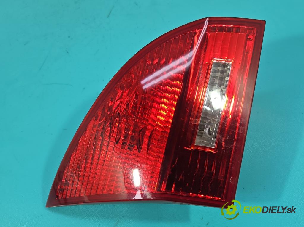 Kia Venga 1.6 crdi 116 hp manual 85 kW 1582 cm3 5- světlo zadní levé kufrových dveří 92405-1P000