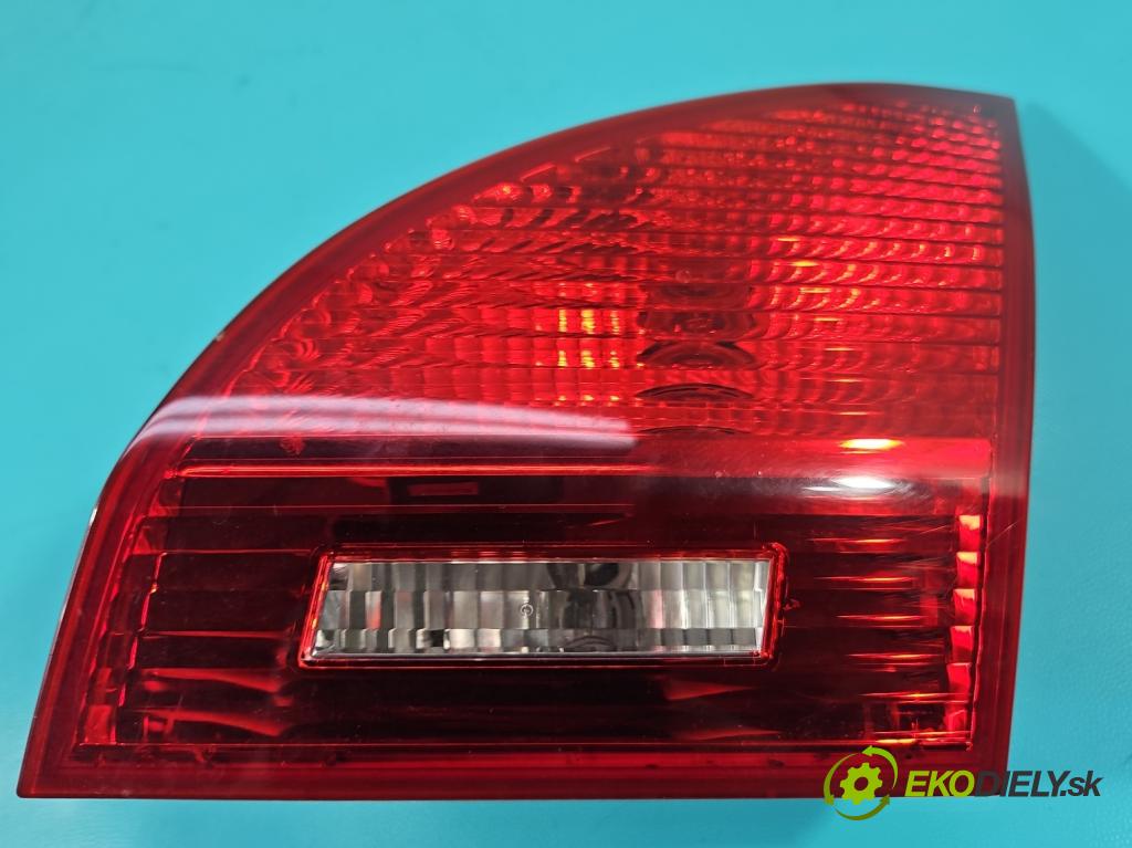 Kia Venga 1.6 crdi 116 hp manual 85 kW 1582 cm3 5- světlo zadní pravé kufrových dveří 92406-1P000