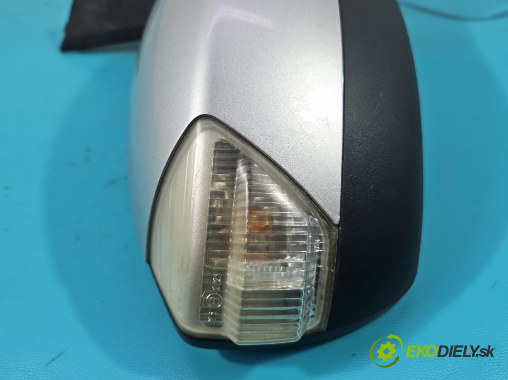 Ford C-Max II 2010-2019 1.6 150 HP manual 110 kW 1596 cm3 5- zrkadlo pravé  (Kľučka dverí ostatné)