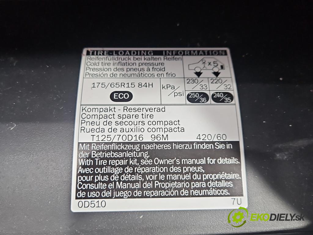 Toyota Yaris III 2011-2020 1.5 vvti 111KM manual 82 kW 1496 cm3 5- kastlík 55550-0D151