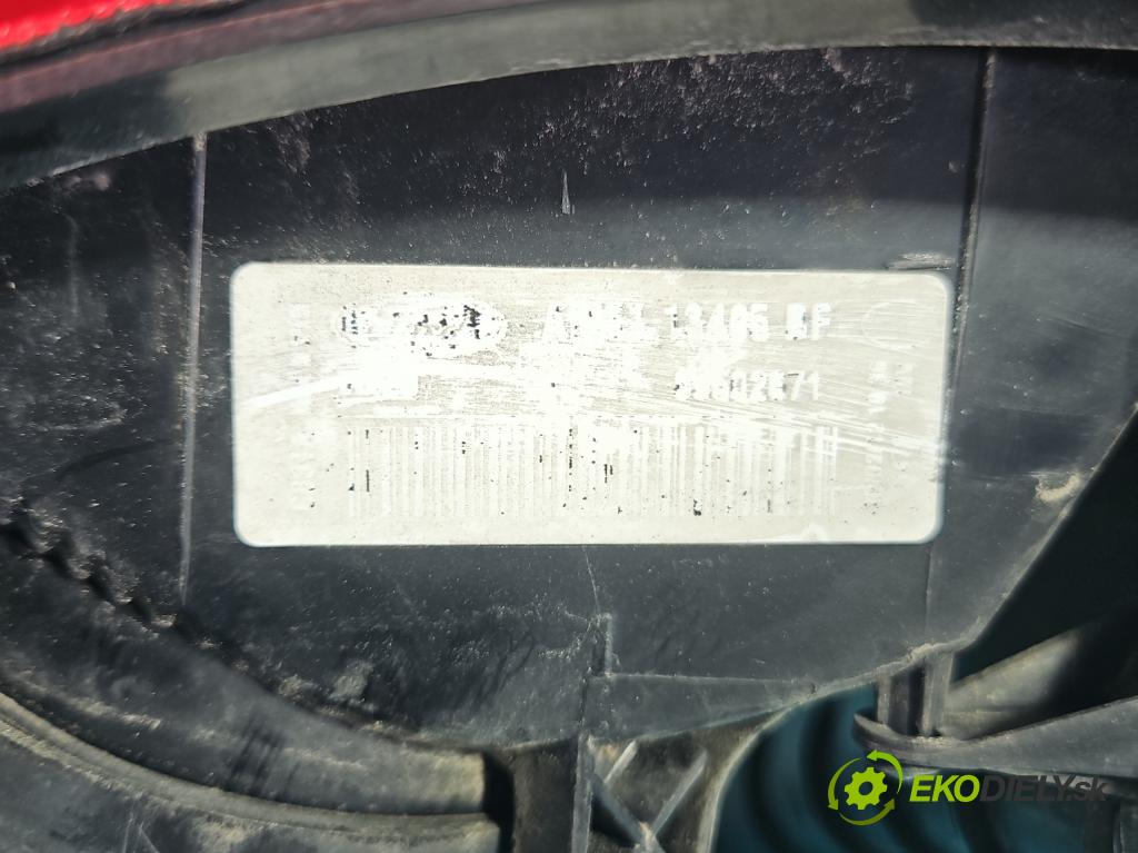 Ford C-Max II 2010-2019 1.6 150 HP manual 110 kW 1596 cm3 5- svetlo / reflektor zadné ľavé (Kľučka dverí ostatné)