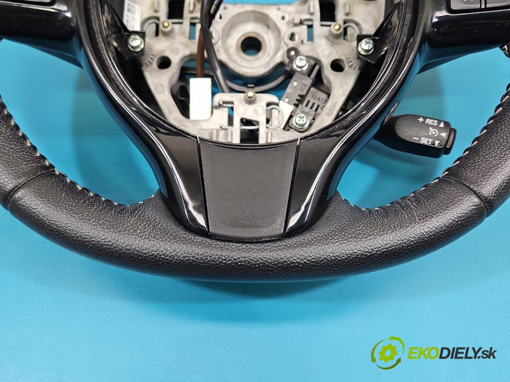 Toyota Yaris III 2011-2020 1.5 vvti 111KM manual 82 kW 1496 cm3 5- volant 45100-OD49024 (Volant)