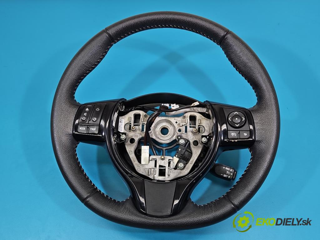 Toyota Yaris III 2011-2020 1.5 vvti 111KM manual 82 kW 1496 cm3 5- volant 45100-OD49024 (Volant)
