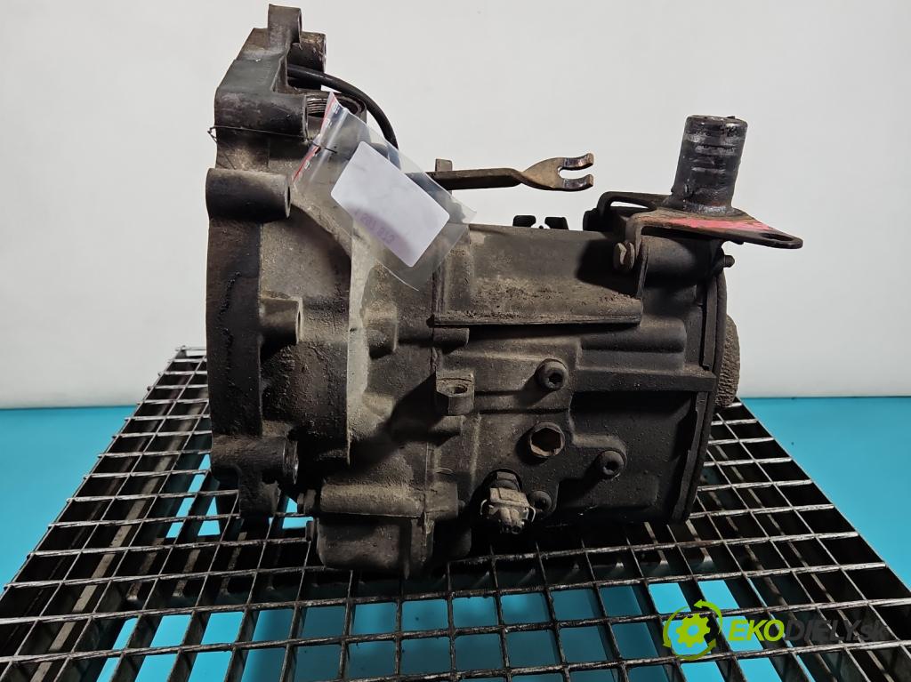 Vw Lupo 1.4 16V 75 HP manual 55 kW 1390 cm3 3- prevodovka stupeň,rýchlosť manual DKF