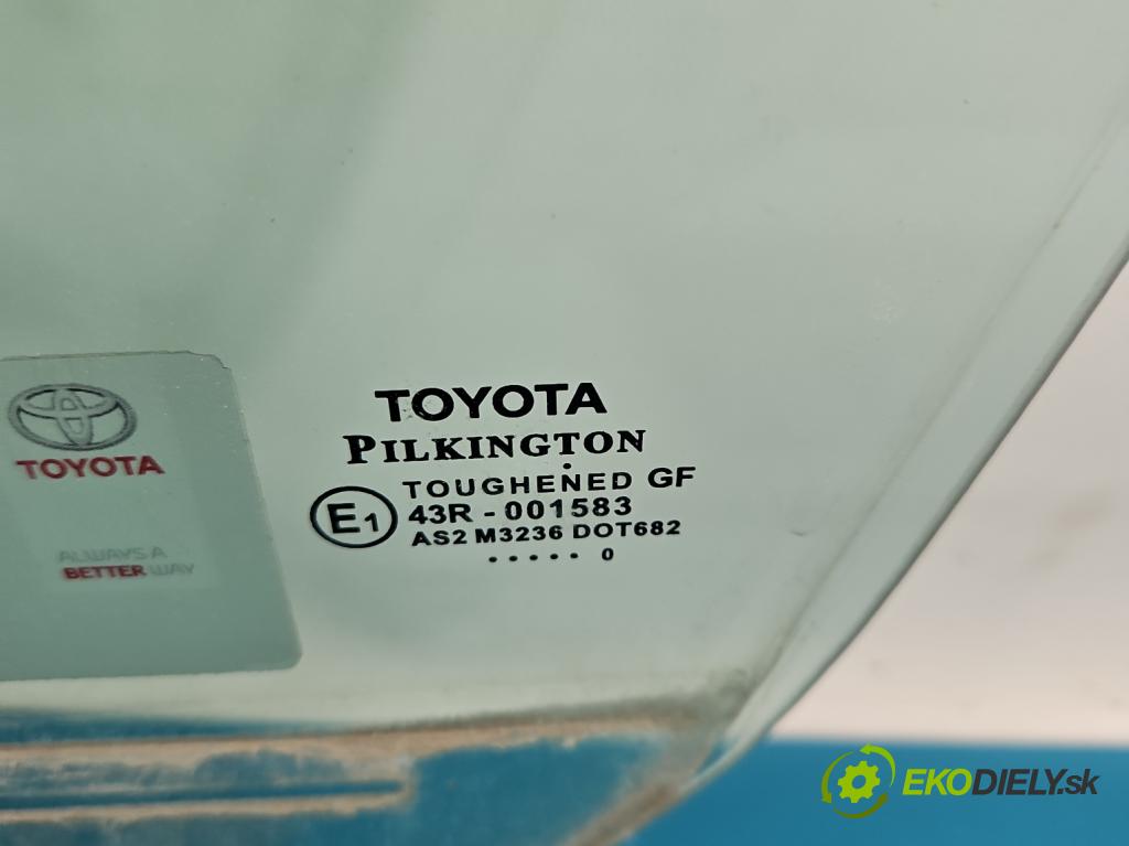 Toyota Yaris III 2011-2020 1.5 vvti 111KM manual 82 kW 1496 cm3 5- sklo dveře přední levé