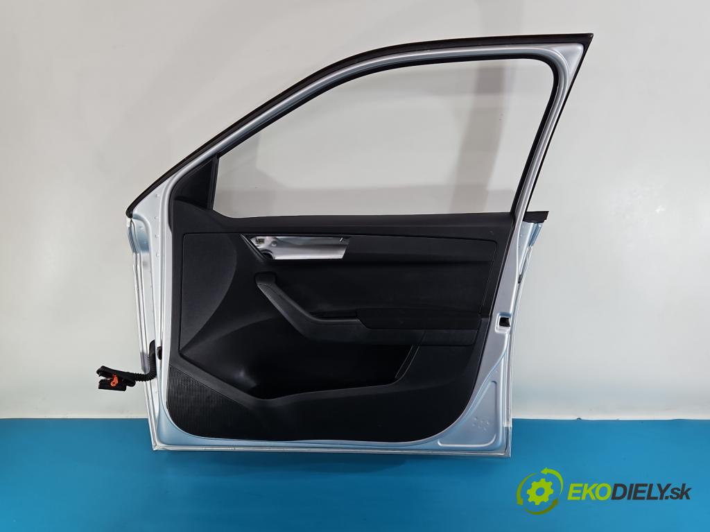 Skoda Fabia III 2014-2021 1.4 tdi 105 HP manual 77 kW 1422 cm3 5- dvere predné pravé  (Kľučka dverí ostatné)