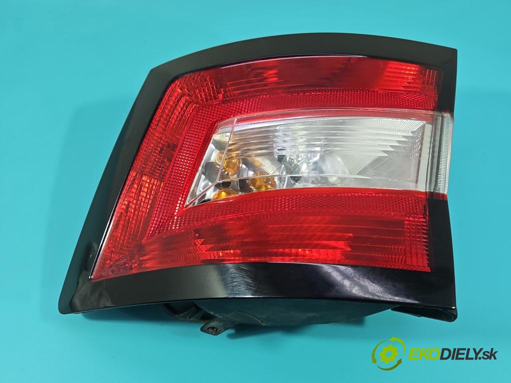 Skoda Fabia III 2014-2021 1.4 tdi 105 HP manual 77 kW 1422 cm3 5- svetlo / reflektor zadné pravé  (Kľučka dverí ostatné)