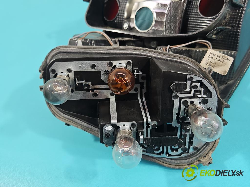 Skoda Fabia III 2014-2021 1.4 tdi 105 HP manual 77 kW 1422 cm3 5- svetlo / reflektor zadné pravé  (Kľučka dverí ostatné)