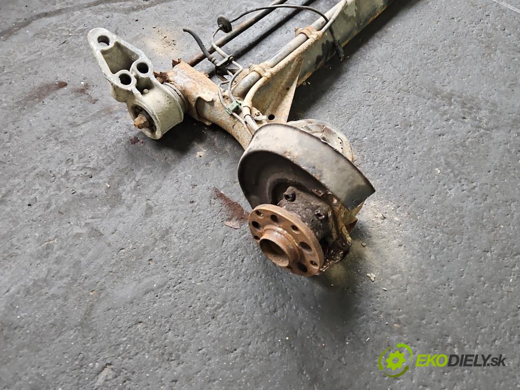 Vw Passat B5 1995-2005 1.9 tdi 101 hp manual 74 kW 1896 cm3 4- zadní výztuha  (Zadní výztuha)