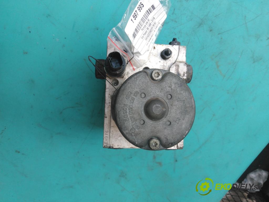Vw Passat B5 1995-2005 1.9 tdi 101 HP manual 74 kW 1896 cm3 4- čerpadlo abs 0265225124 (Pumpa ABS)
