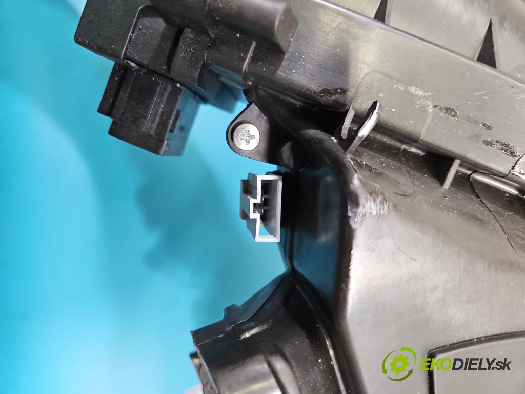 Bentley Continental I 2005-2013 6.0 V12 automatic 411 kW 5998 cm3 4- radiator 3D0819874B (Radiátor kúrenia)