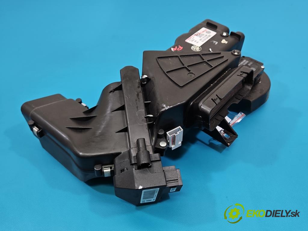 Bentley Continental I 2005-2013 6.0 V12 automatic 411 kW 5998 cm3 4- radiator 3D0819874B (Radiátor kúrenia)