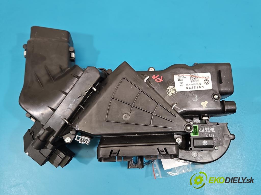 Bentley Continental I 2005-2013 6.0 V12 automatic 411 kW 5998 cm3 4- radiator 3D0819874B (Radiátor kúrenia)