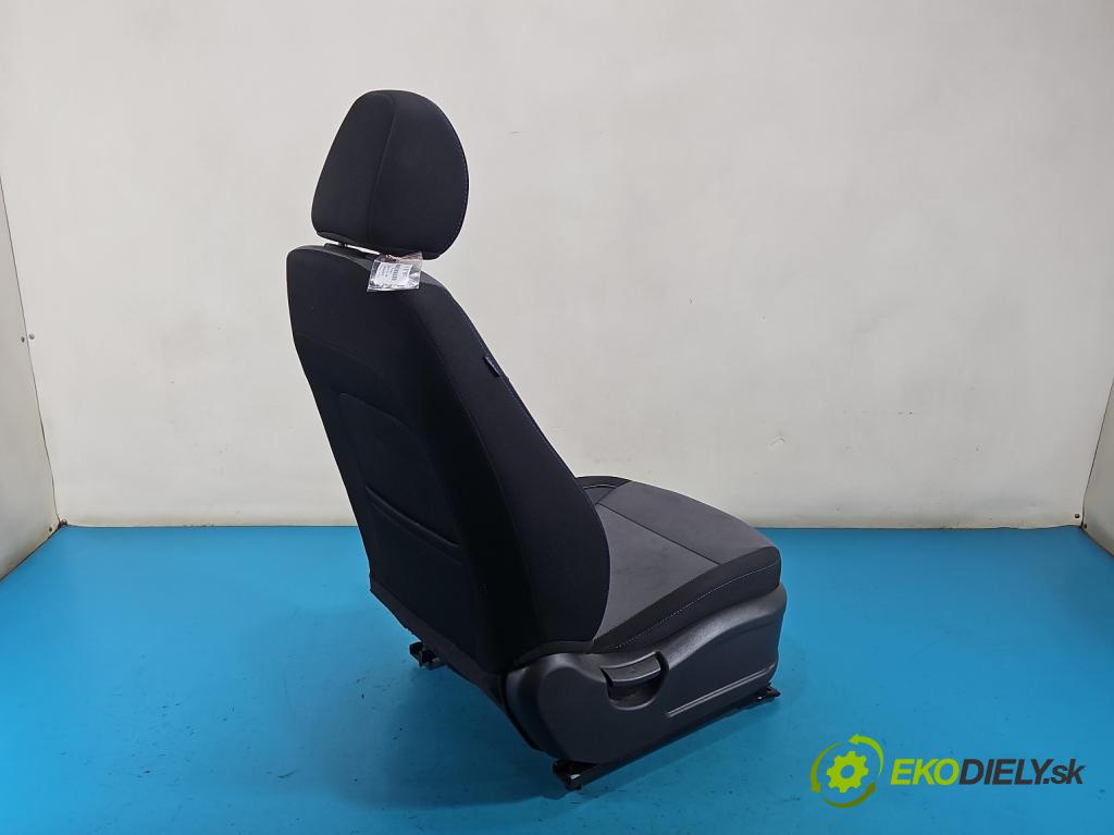 Hyundai i20 II 2014-2020 1.2 16V 84KM manual 62 kW 1248 cm3 5- Sedačka pravý  (Sedadlo)