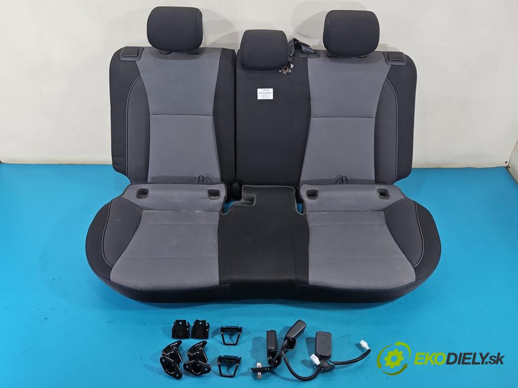 Hyundai i20 II 2014-2020 1.2 16V 84KM manual 62 kW 1248 cm3 5- Pohovka: zadní  (Sedadlo)