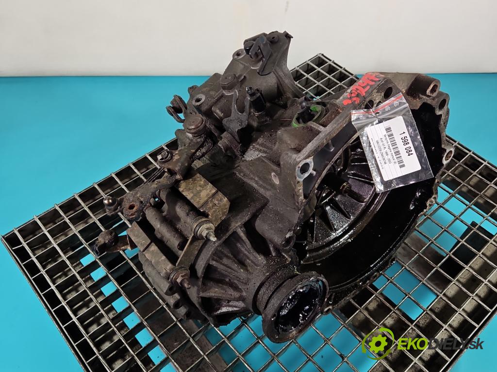 Audi A3 8L 1996-2003 1.6 8V 101 HP manual 74 kW 1595 cm3 3- prevodovka stupeň,rýchlosť manual ERT