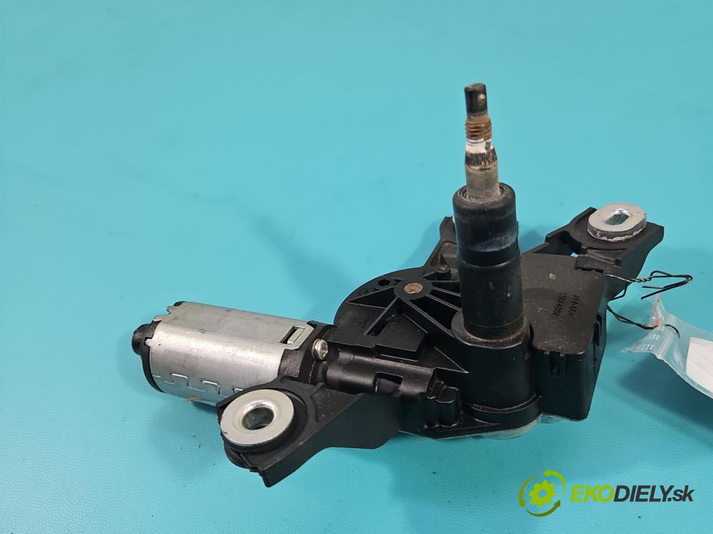 Vw Passat B7 2010-2014 2.0 tdi 140 HP manual 103 kW 1968 cm3 5- motor stieračov zadné 3C9955711A