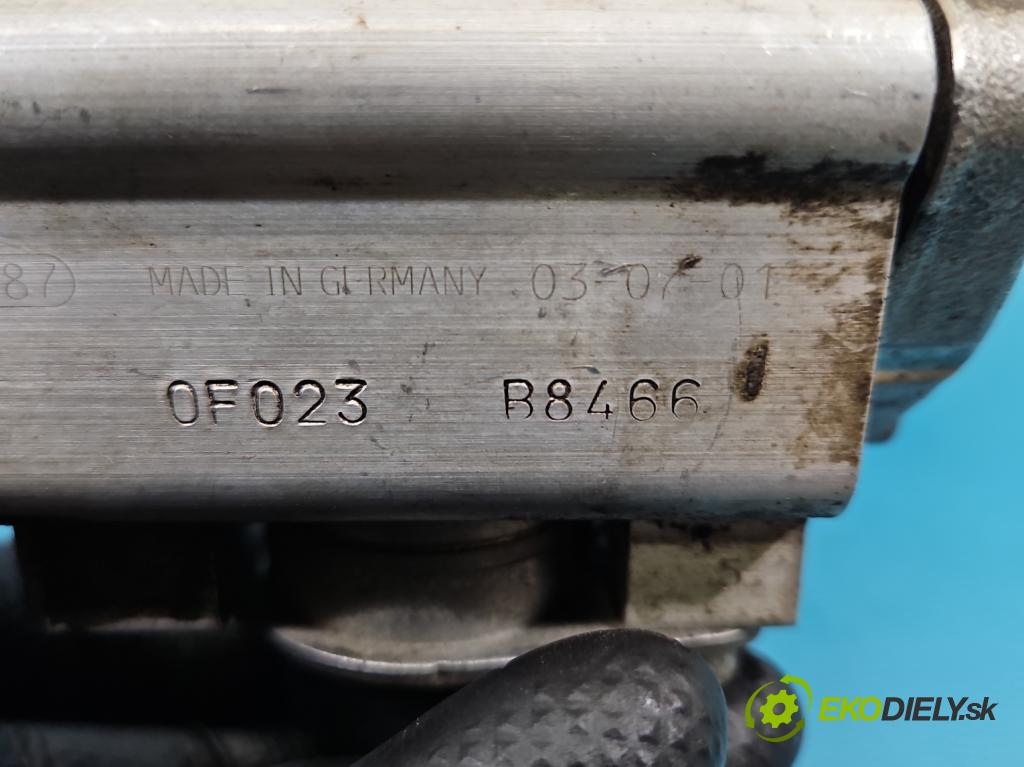 Audi A3 8P 2003-2012 2.0 FSI 150 HP manual 110 kW 1984 cm3 3- čerpadlo palivo 06D127026J