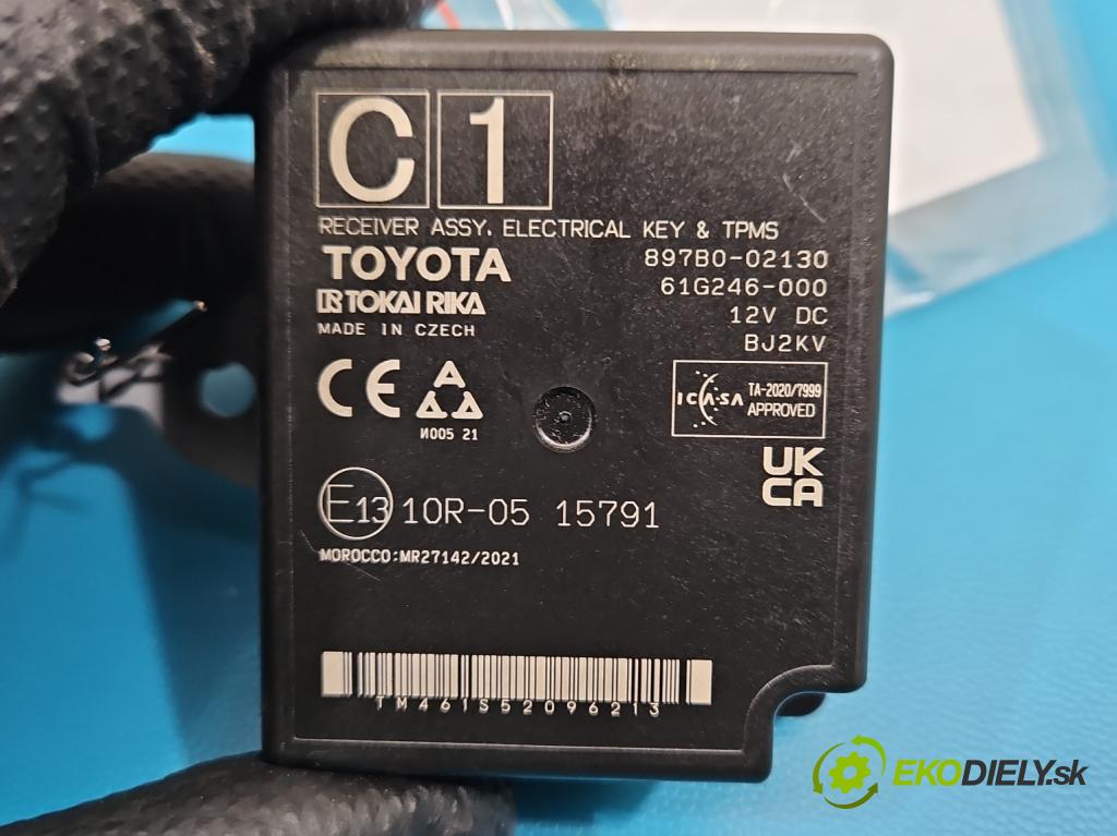 Toyota Corolla E21 2019- 1.8 16V 98 HP automatic 72 kW 1798 cm3 4- riadiaca jednotka ostatné 897B0-02130